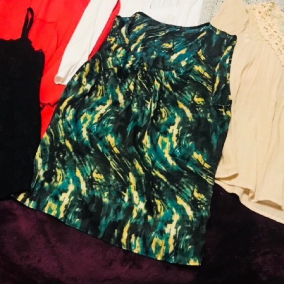 Medium Blouse - Picture 3 of 6